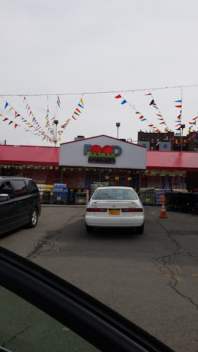 Supermarket «37th Avenue Food Bazaar Supermarket», reviews and photos, 3560 Junction Blvd, Flushing, NY 11368, USA