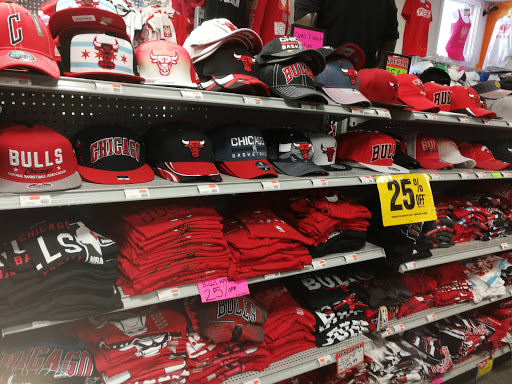 Sportswear Store «Sports Outlet Express», reviews and photos, 386 E Golf Rd, Arlington Heights, IL 60005, USA