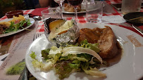 Plats et boissons du Restaurant Le Hameau du Fromage à Cléron - n°1