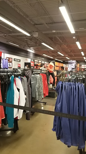 Clothing Store «Nike Factory Store», reviews and photos, 29300 Hempstead Rd #501, Cypress, TX 77433, USA