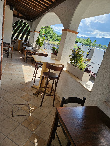 Hamburgheria (BIRRICINO bere &mangiare) Via Erbosa, 5, 67100 Cese AQ, Italia