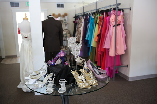 Bridal Shop «Cameo Bridal», reviews and photos, 4242 W Riverbend Ave, Post Falls, ID 83854, USA