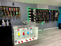 5 STAR CELL REPAIR - Photo 1 - Car repair in Chandler, TX, Tyler