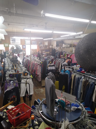 Thrift Store «TOCO Shop», reviews and photos, 825 W Main St, Belleville, IL 62220, USA