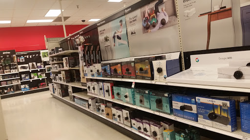 Department Store «Target», reviews and photos, 4777 S 27th St, Greenfield, WI 53221, USA