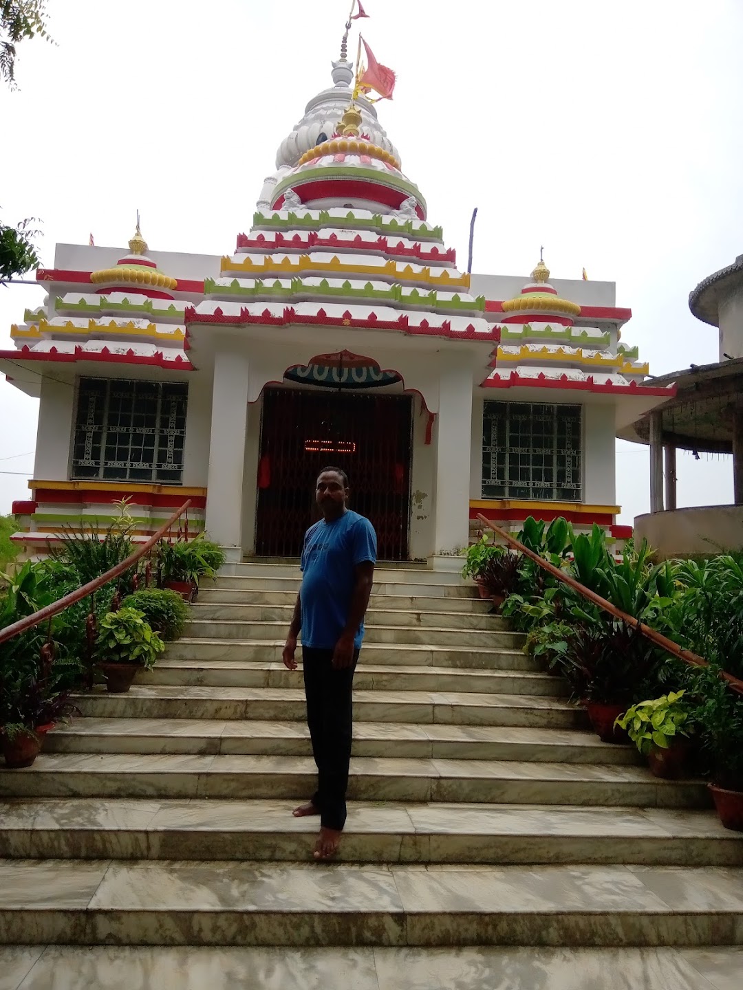 Shiv Tample