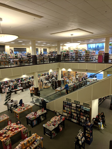 Book Store «Barnes & Noble», reviews and photos, 301 NE Northgate Way, Seattle, WA 98125, USA