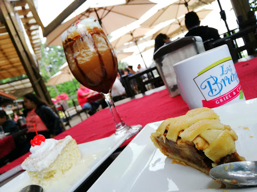 Las Brumas Grill & Cafe