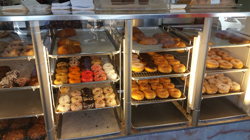 Donut Shop «Daily Donuts», reviews and photos, 200 W Foothill Blvd, Azusa, CA 91702, USA