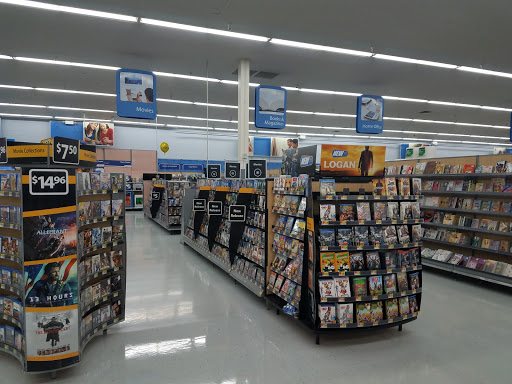 Department Store «Walmart Supercenter», reviews and photos, 150 Smith Rd, St Charles, IL 60174, USA