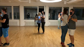 Nju Kiz - Tanzschule