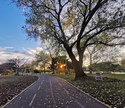 Parque Las Riberas photo