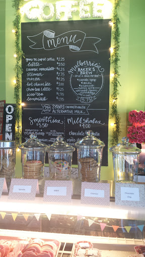 Bakery «Mulberries Cake Shop», reviews and photos, 2027 E Colfax Ave, Denver, CO 80206, USA