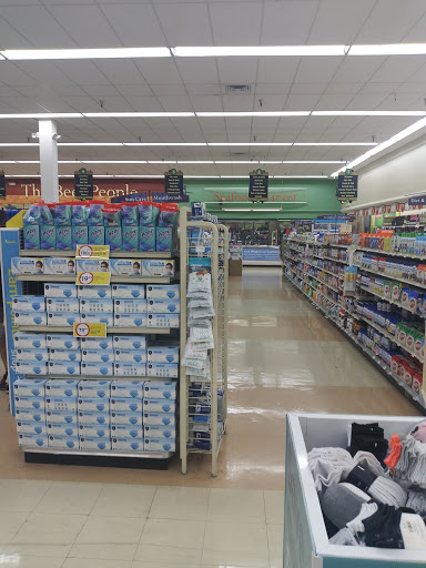 Grocery Store «Winn-Dixie», reviews and photos, 1360 Tampa Rd, Palm Harbor, FL 34683, USA