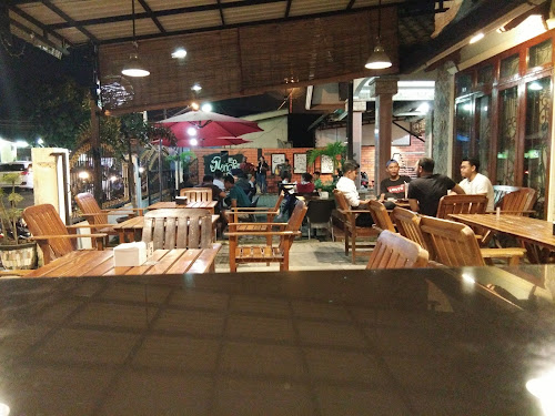 Cafe Mari Nongkrong - Cafe in Rantauprapat, Indonesia | Top-Rated.Online