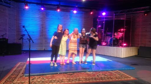 Shopping Mall «Shops at Seneca Mall», reviews and photos, 8015 Oswego Rd, Liverpool, NY 13090, USA