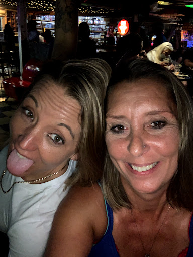 Liquor Store «Flight 747 Liquor Store & Lounge Bar», reviews and photos, 1500 Airport Rd, Jacksonville, FL 32218, USA