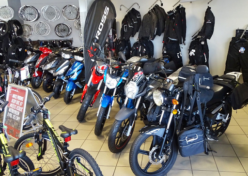 Karbownik - sklep, serwis rowerowy, motocyklowy, autoryzowany dealer Kross, Junak, Barton, Merida, Romet