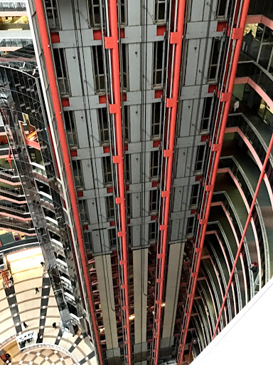 Shopping Mall «Atrium», reviews and photos, 100 W Randolph St, Chicago, IL 60601, USA