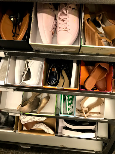 Department Store «Nordstrom Rack Glendale Fashion Center», reviews and photos, 227 N Glendale Ave, Glendale, CA 91206, USA