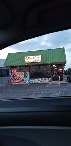 Tobacco Shop «Dirt City Smoke Shop», reviews and photos, 3626 50th St, Lubbock, TX 79413, USA