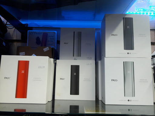 Tobacco Shop «Cole Street Smoke Shop», reviews and photos, 610 Cole St, San Francisco, CA 94117, USA