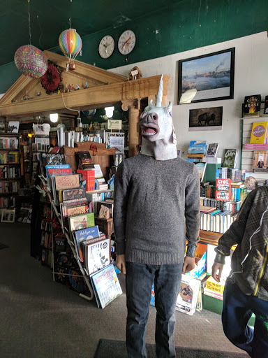 Book Store «Books On Broadway», reviews and photos, 12 W Broadway, Williston, ND 58801, USA