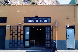 Pizzería La Italiana image