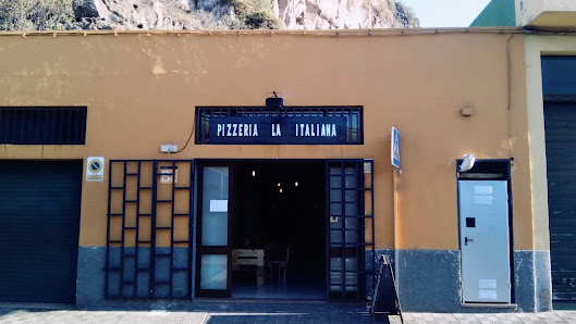 Pizzería La Italiana Av. la Libertad, 39, 38420 San Juan de la Rambla, Santa Cruz de Tenerife, España