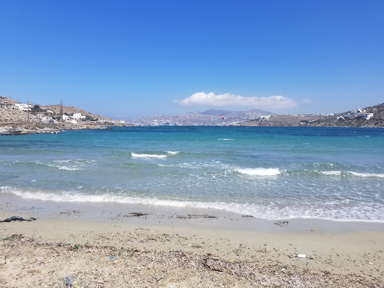 Paralia Korfos'in fotoğrafı kısmen temiz temizlik seviyesi ile
