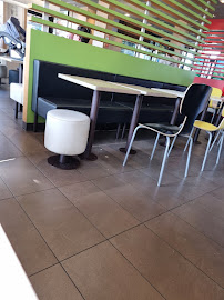 Atmosphère du Restauration rapide McDonald's à Vendin-le-Vieil - n°5