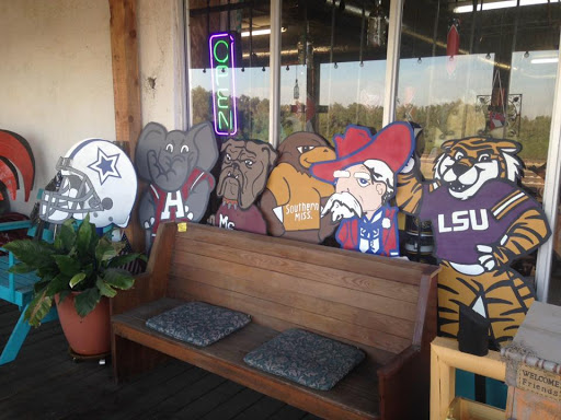 Antique Store «Levee Street Market Place», reviews and photos, 1001 Levee St, Vicksburg, MS 39183, USA