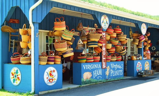 Beech Spring Gift Shop, 11600 Lee Hwy, Sperryville, VA 22740, USA, 