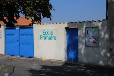 École primaire "Les 3 îles" à Triaize