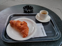Café du Restaurant servant le petit-déjeuner Starbucks à Paris - n°8