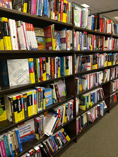 Shopping Mall «Long Gate Shopping Center», reviews and photos, 4814 Hale Haven Dr, Ellicott City, MD 21043, USA