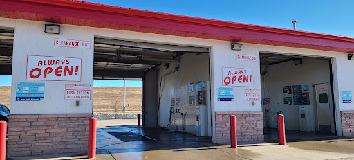 Black Hills Auto Spa Touchfree Car Wash en Rapid City