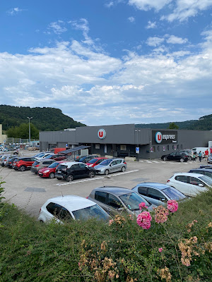 U Express et Drive à Ornans