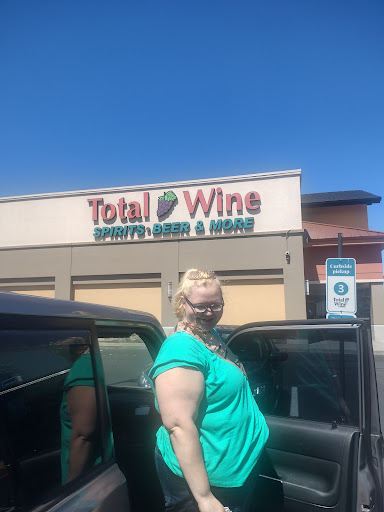 Wine Store «Total Wine & More», reviews and photos, 32095 Pacific Hwy S, Federal Way, WA 98003, USA