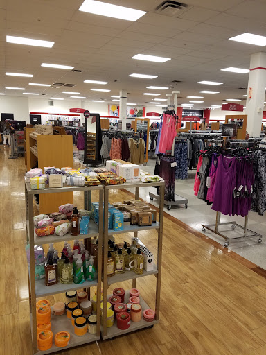 Furniture Store «HomeGoods», reviews and photos, 13580 SW 120th St, Miami, FL 33186, USA