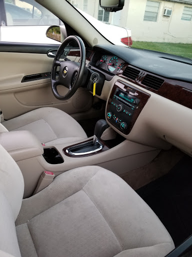 Car Dealer «South Florida 954 Cars», reviews and photos, 2311 Pembroke Rd, Hollywood, FL 33027, USA