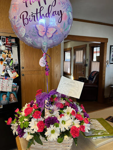 Florist «Janousek Florist Inc. & Greenhouses», reviews and photos, 4901 Charles St, Omaha, NE 68132, USA