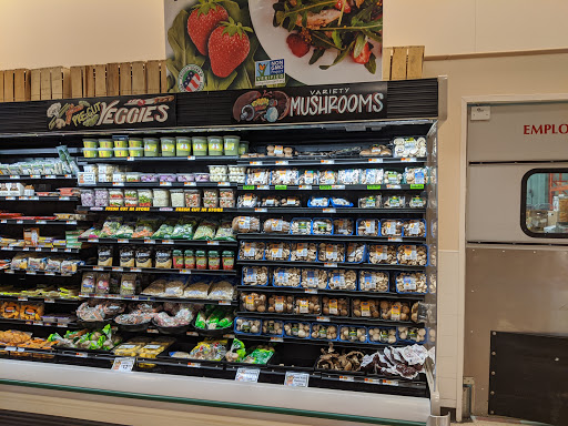 Grocery Store «Market Basket», reviews and photos, 8 Highland Common E, Hudson, MA 01749, USA