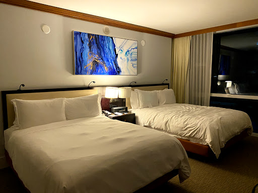 Spa Resort «Carillon Miami Wellness Resort», reviews and photos, 6801 Collins Ave, Miami Beach, FL 33141, USA