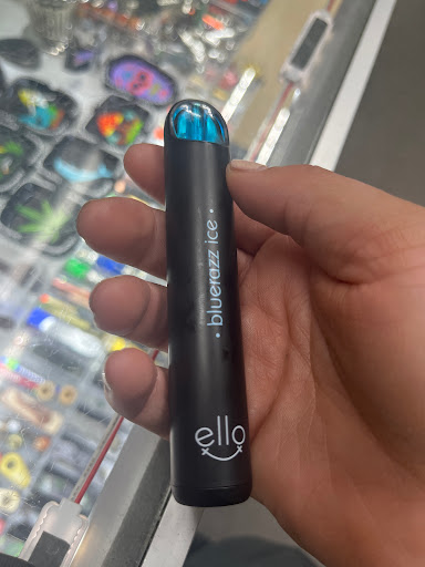 Tobacco Shop «Fontana Smoke Shop», reviews and photos, 9810 Sierra Ave A2, Fontana, CA 92335, USA