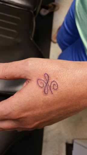 Tattoo Shop «Deaf Dog Ink Tattoo Studio», reviews and photos, 9 Jason Ct, St Charles, MO 63304, USA