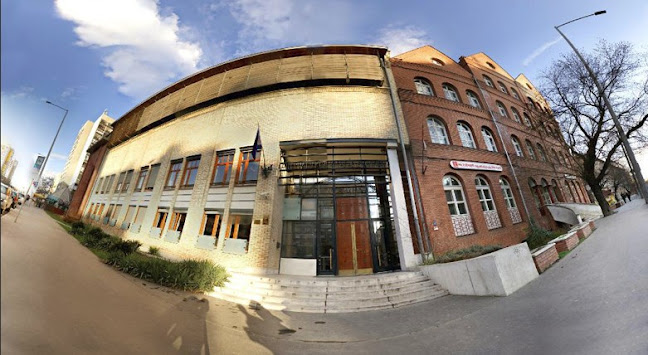 Értékelések erről a helyről: Fotó Betyár Képző, Budapest - Iskola