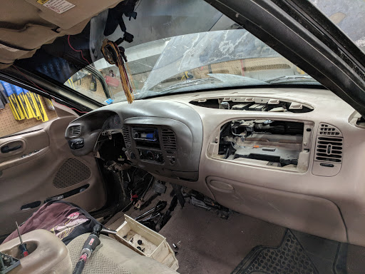 Auto Repair Shop «Big Wrench Auto Repair», reviews and photos, 426 E Railroad St, Kearney, NE 68847, USA