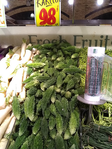 Grocery Store «Fresh Farms», reviews and photos, 20 S Milwaukee Ave, Wheeling, IL 60090, USA