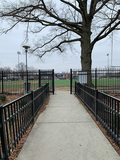 Recreation Center «Deanwood Recreation Center», reviews and photos, 1350 49th St NE, Washington, DC 20019, USA